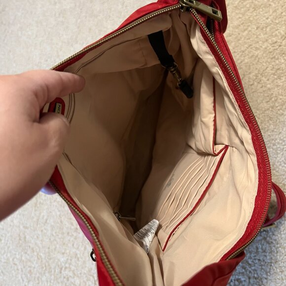 Travelon Anti-Theft Signature 3 Compartment Crossbody, Cayenne, Straight Pocket - Picture 9 of 11